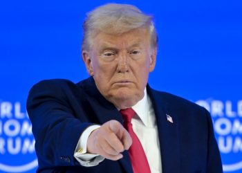 Трамп Европљанима бацио рукавицу у лице! Председник САД захтевао моментални почетак преговора о преузимању полуаутономног острва Данске