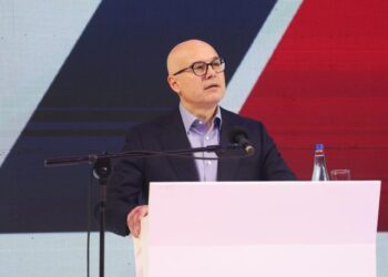 ВЕЛИКИ САСТАНАК У БЕОГРАДУ 21. МАРТА Вучевић након седнице Главног одбора СНС: Изазовни избори, очекујемо победу у свих 10 општина