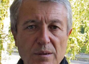 Шпалир мржње у Новом Саду: Јавно понижење академика на свечаности Матице српске
