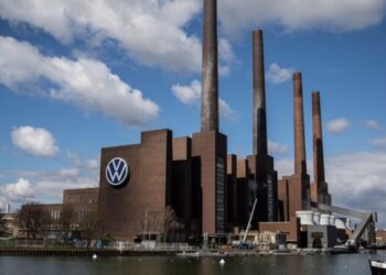 Volkswagen понавља историју из Другог светског рата: Поново прави оружје, само за Израел