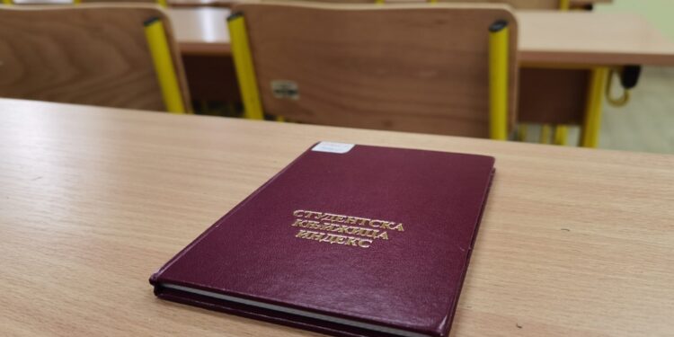 Самофинансирајући студенти још данас могу да се пријаве за повраћај школарина